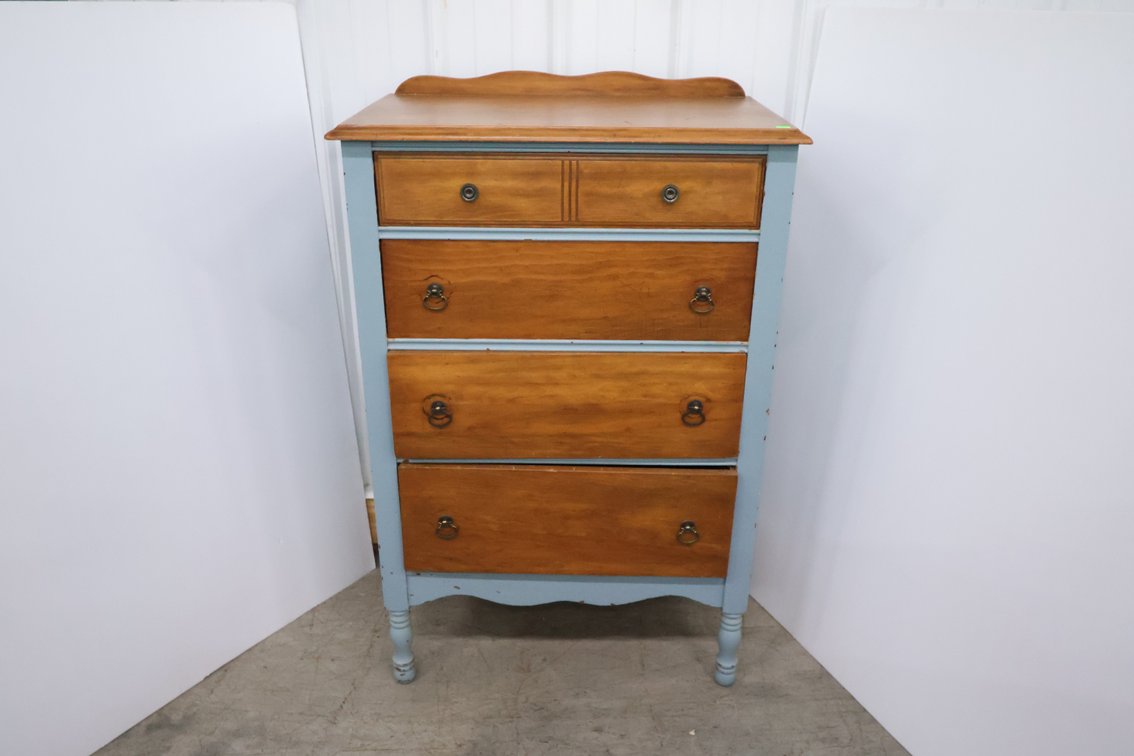 Vintage Chest of Drawers