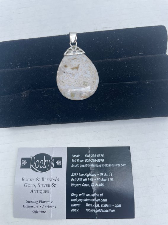 Pendant