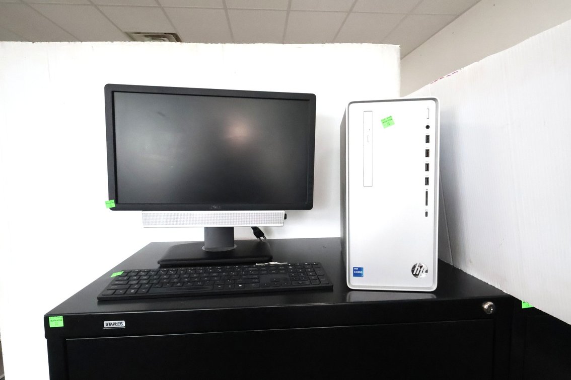 Computer, Monitor, Keyboard