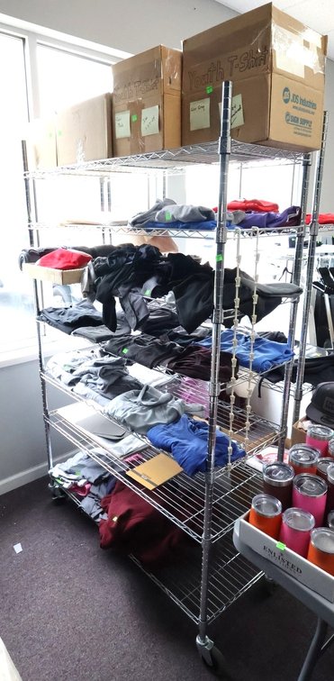 Hoodies, Shirts