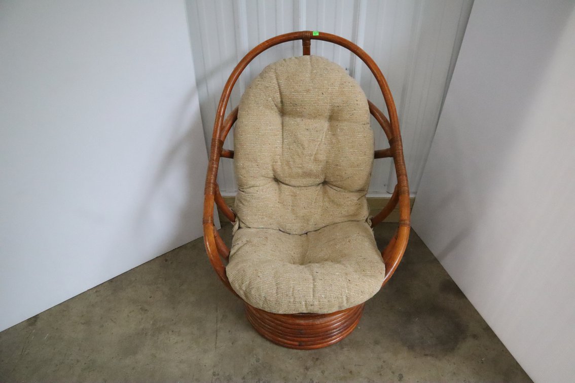 Rattan Swivel Chair