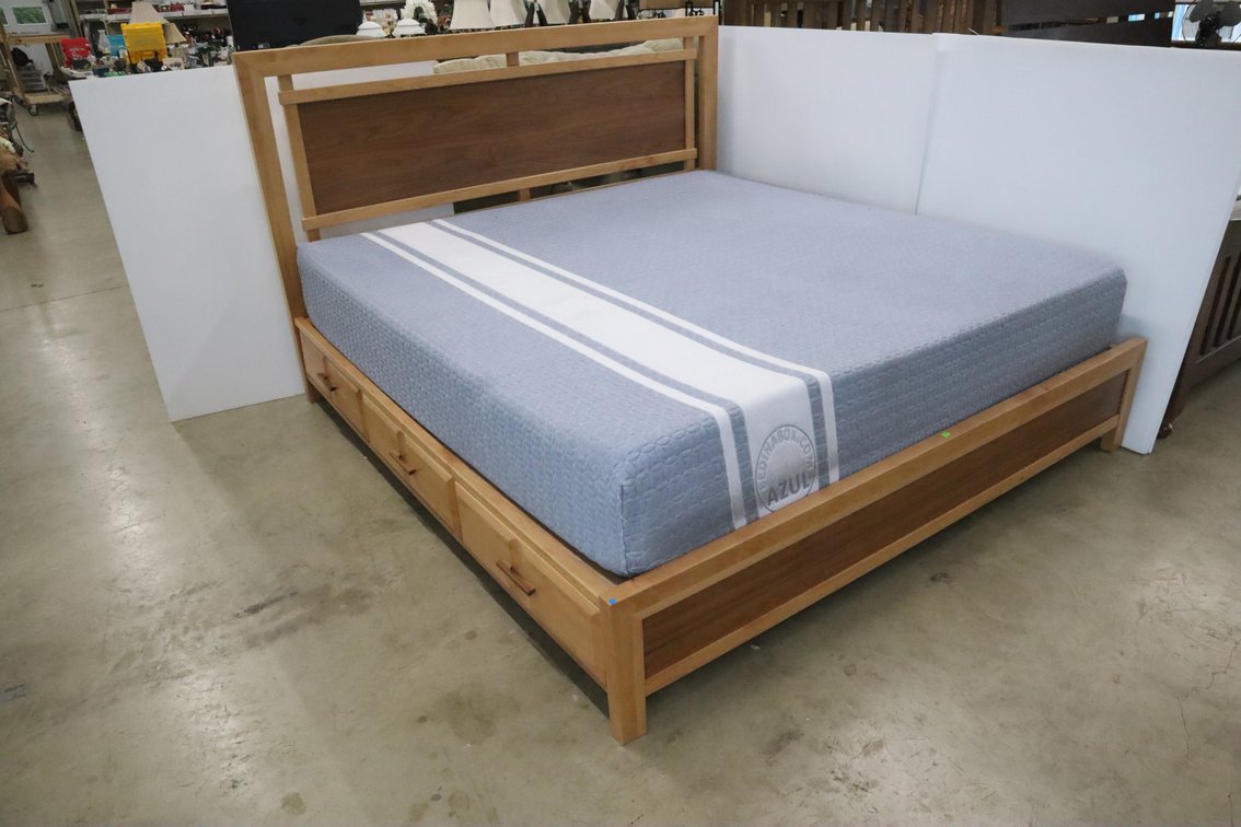 King Size Bed
