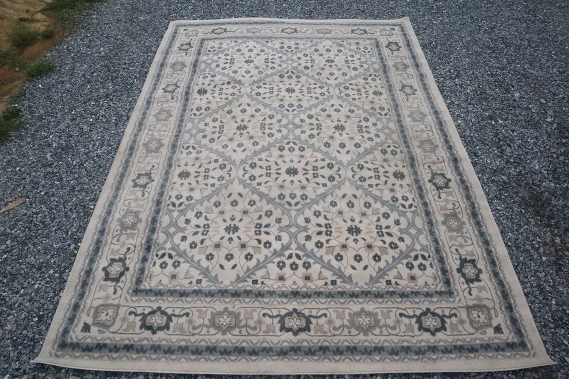 Area Rug