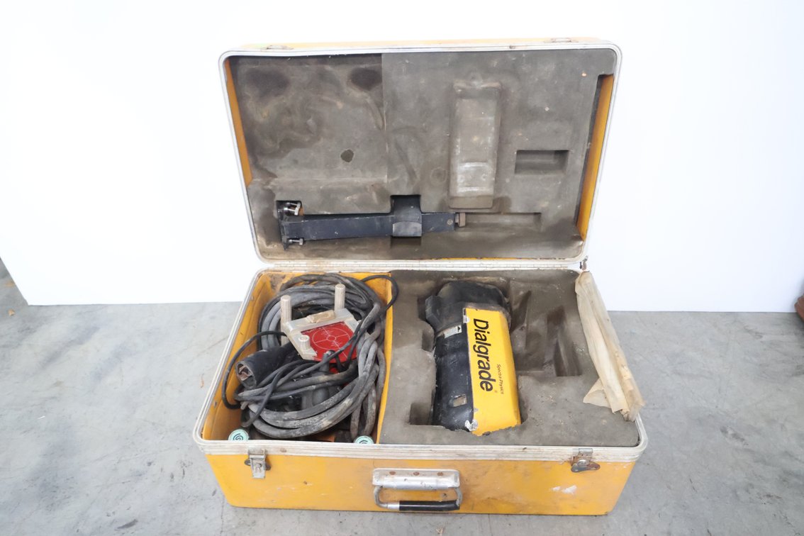 Dialgrade Pipe Laser