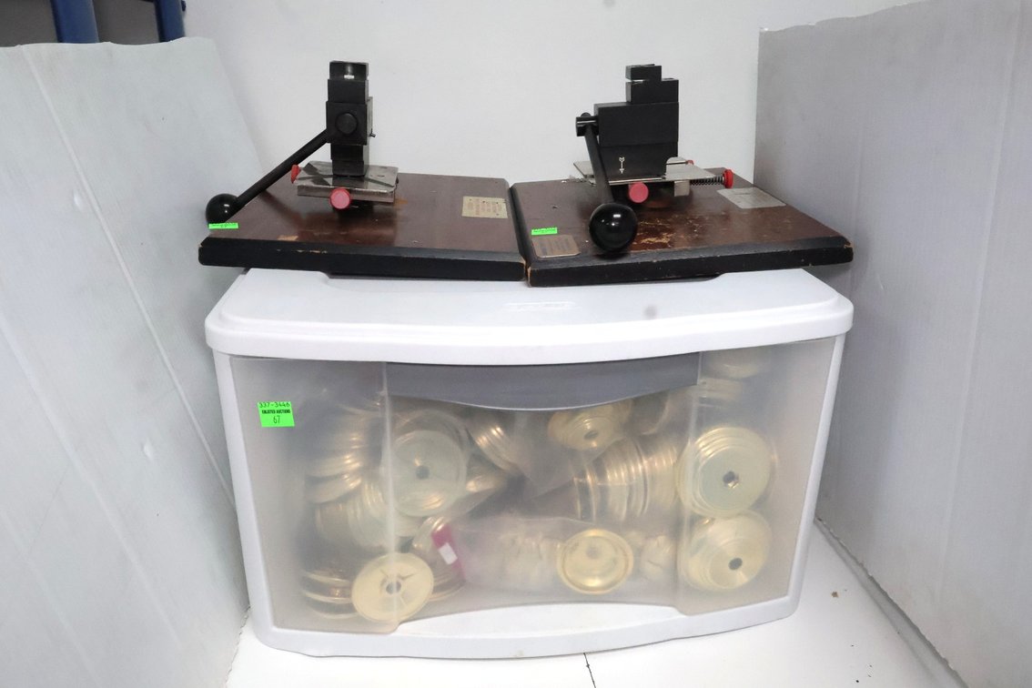 (2) Tools, Plastic Organizer, Contents