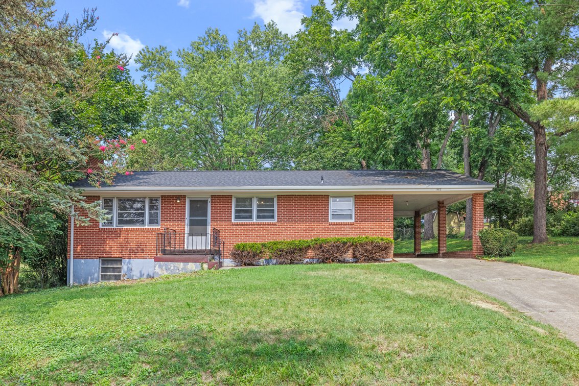 Image for 1012 Baylor St, Staunton - Selling at Auction
