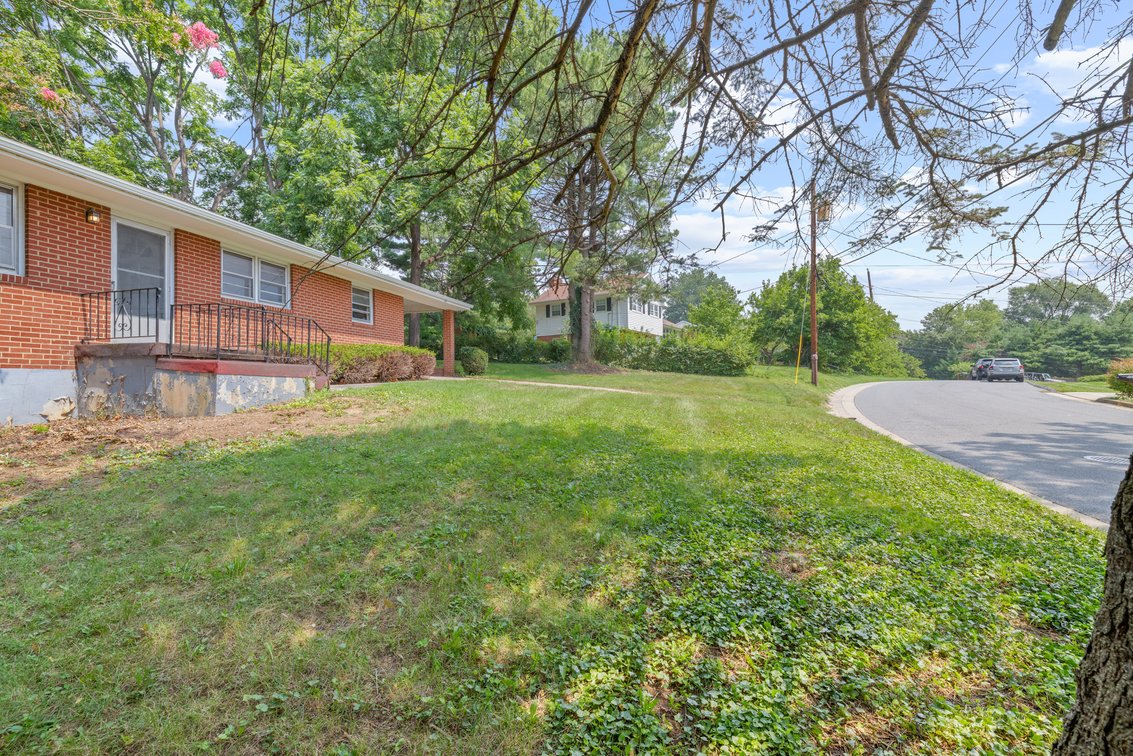 Image for 1012 Baylor St, Staunton - Selling at Auction
