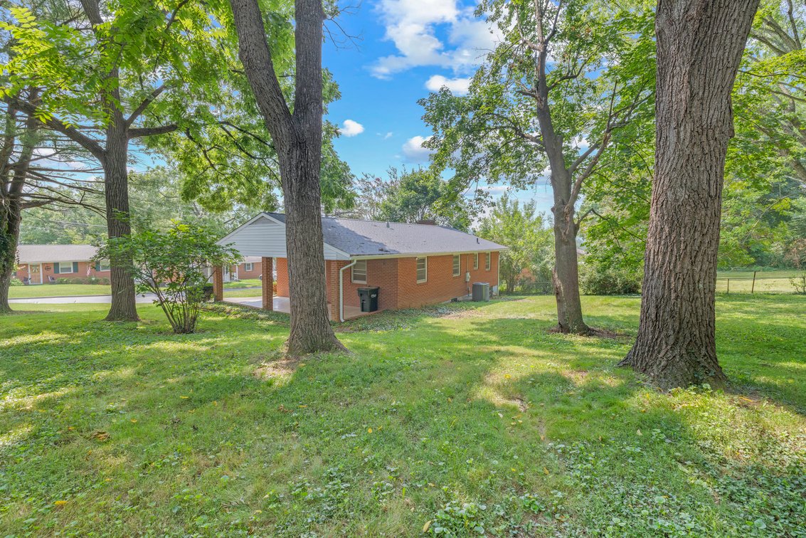 Image for 1012 Baylor St, Staunton - Selling at Auction