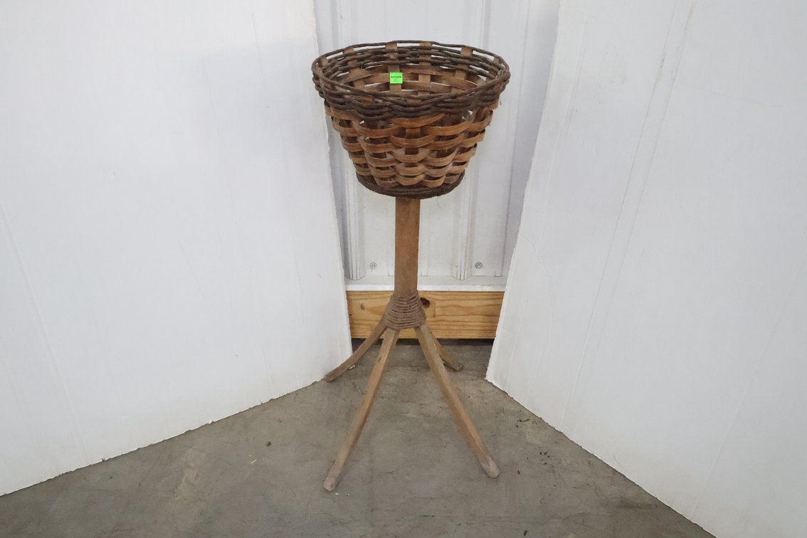 Wicker Planter
