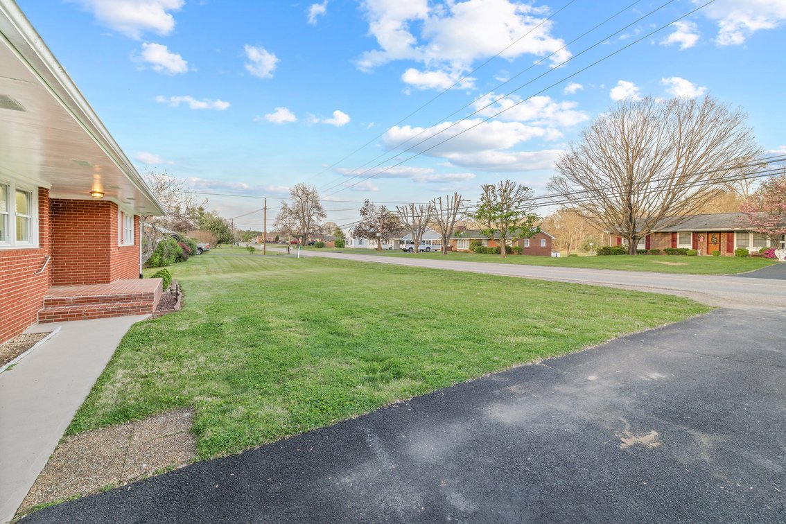 Image for Lyndhurst Estate Home