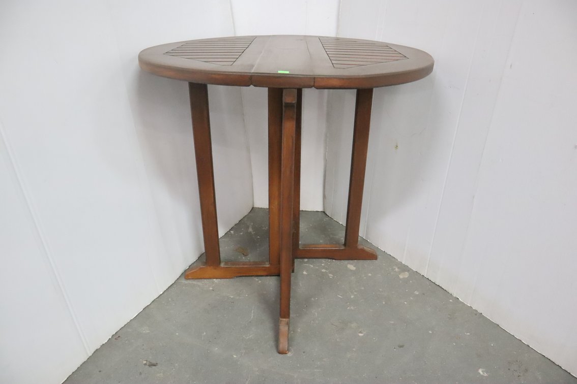 Drop Leaf Patio Table