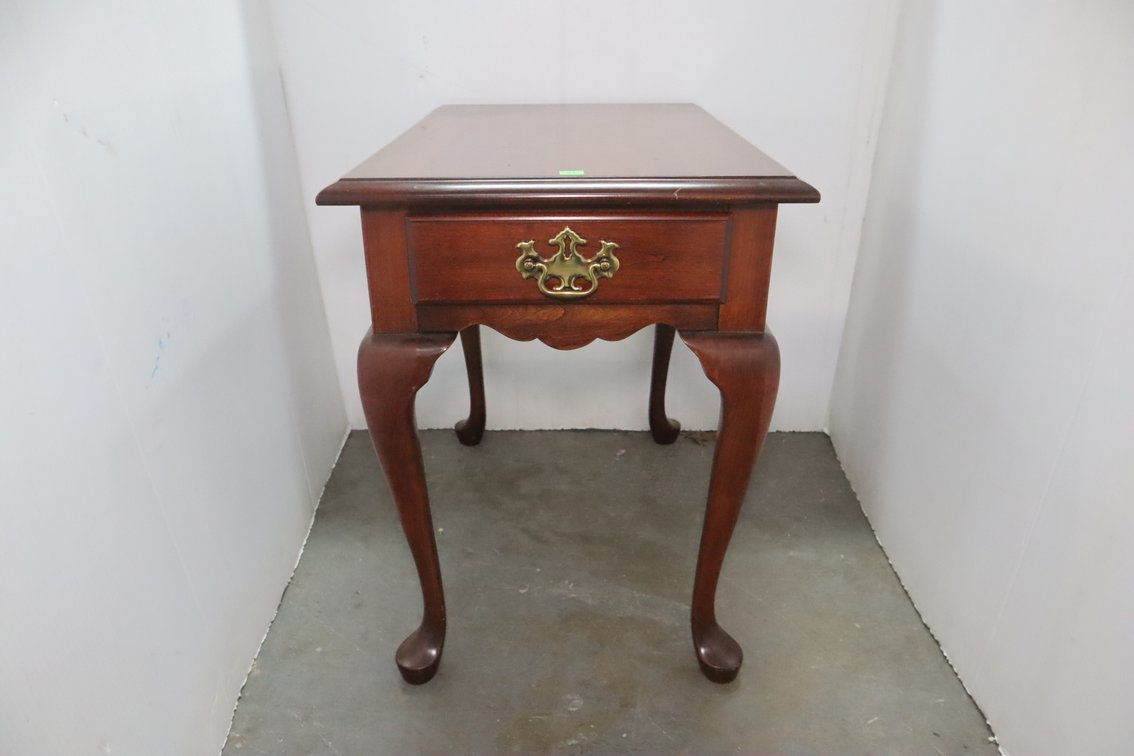 Pennsylvania House End Table