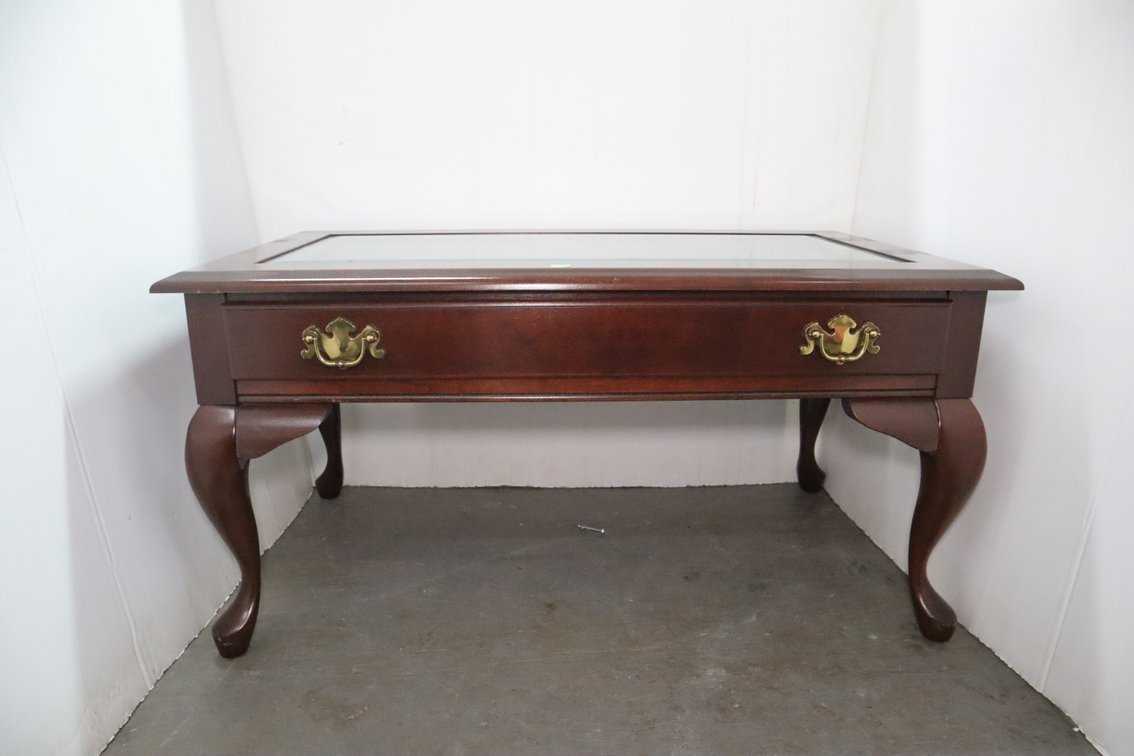 Display Coffee Table