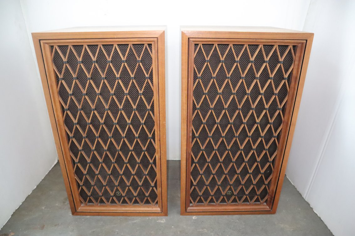 Pioneer Speakers