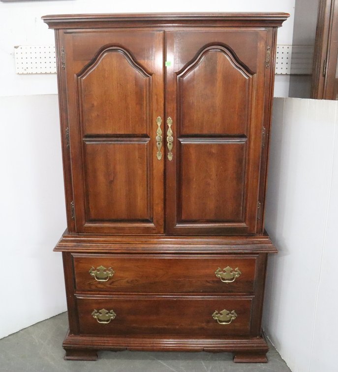 Gentleman's Chest