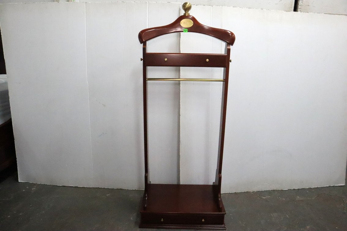 Bombay Gentleman's Valet Stand