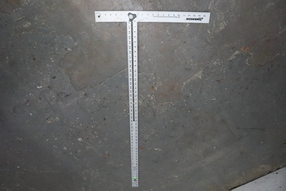 Adjustable Drywall Square
