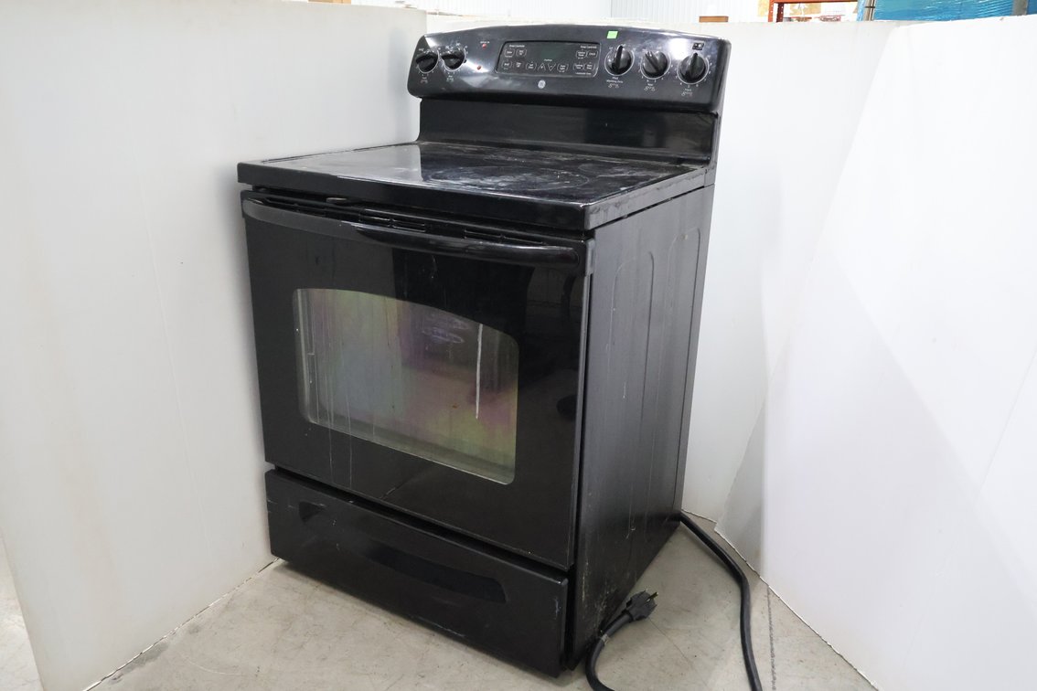 GE Electric Range