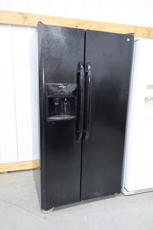 Frigidaire Refrigerator