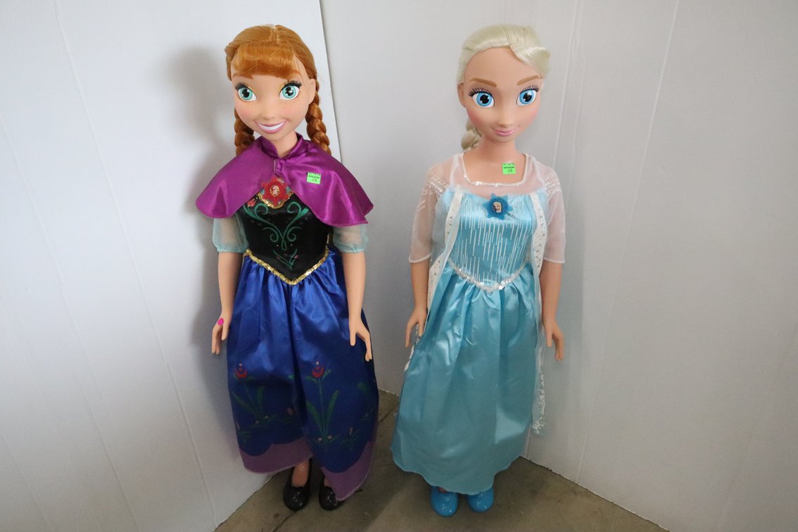 Large Frozen Dolls