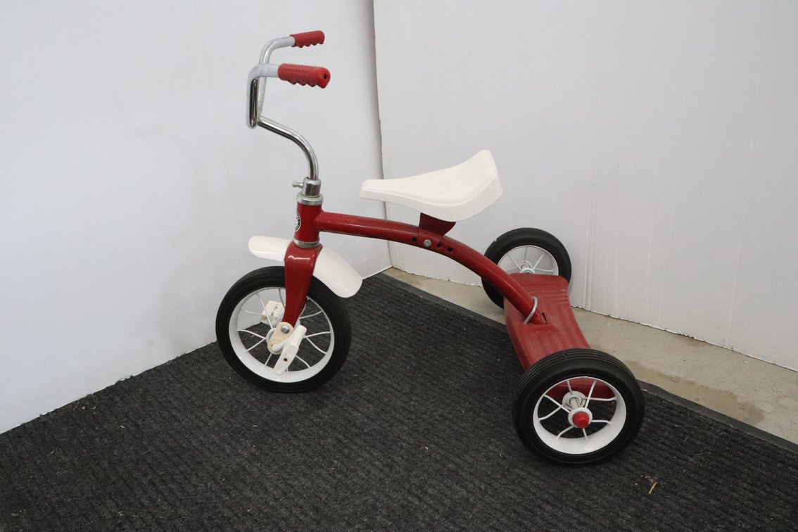Tricycle