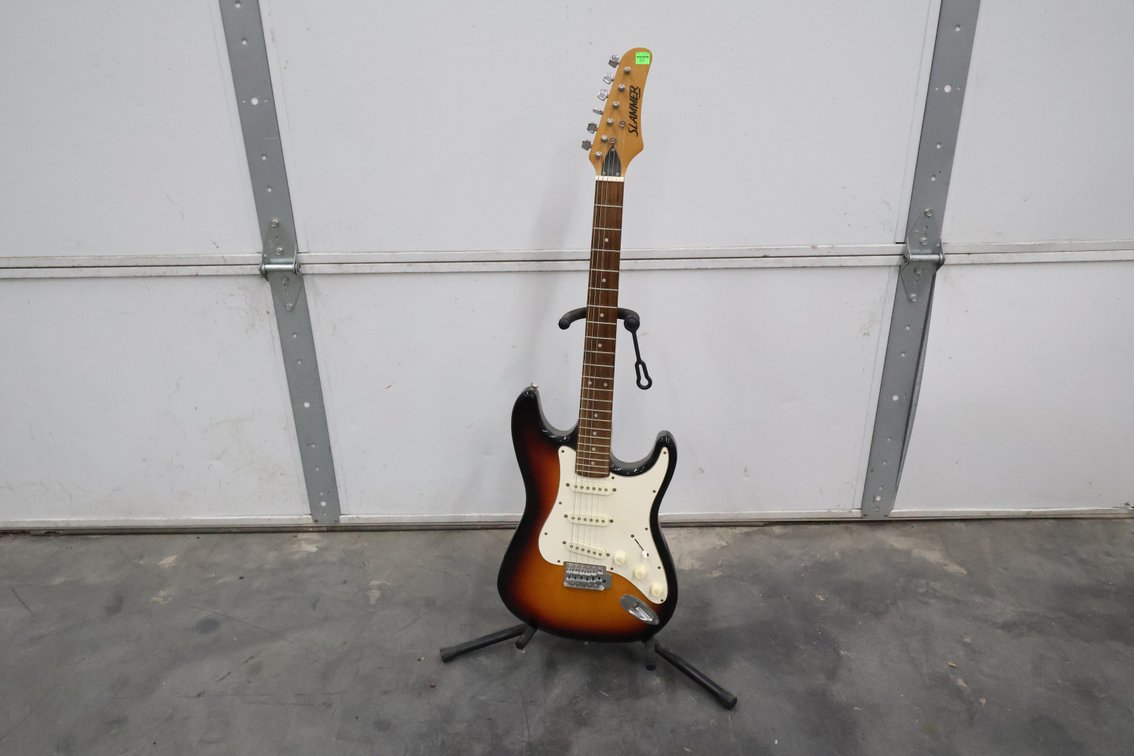 Slammer Electric Guitar