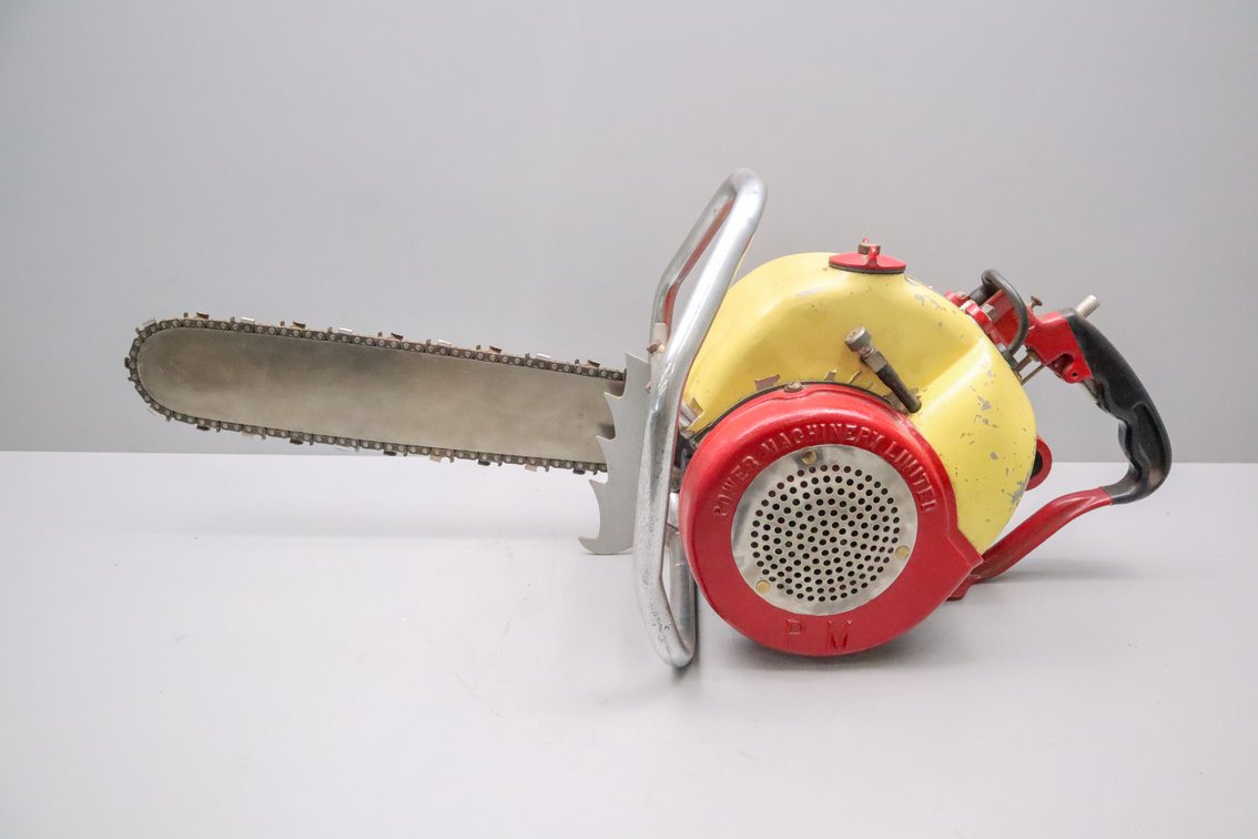 Power Machinery Limited Model 19 A Chainsaw