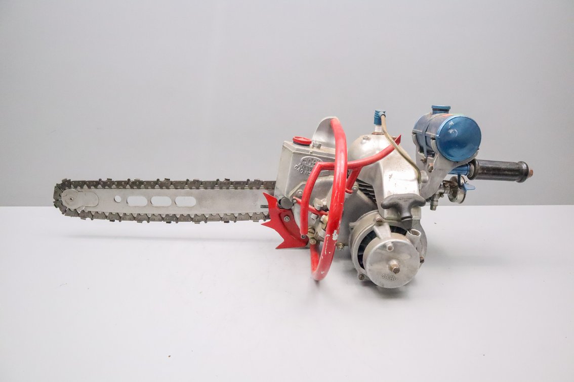 JO-BU Chainsaw