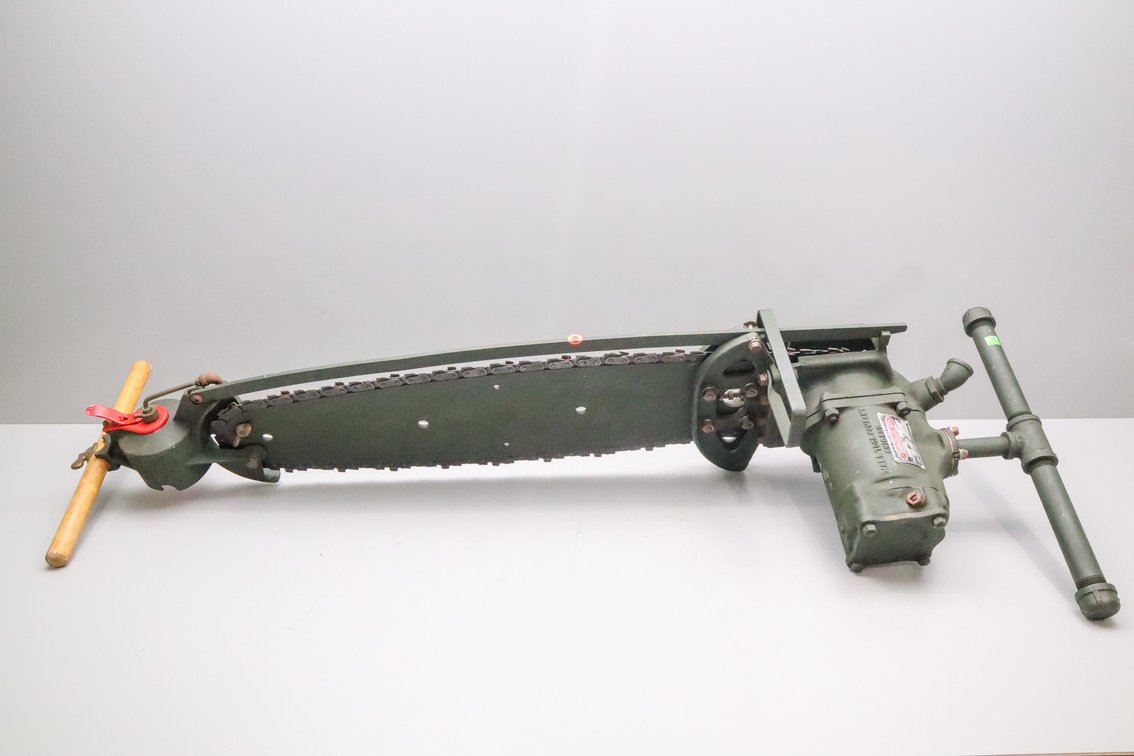 Mall Tool Company Model 1P 54 Chainsaw