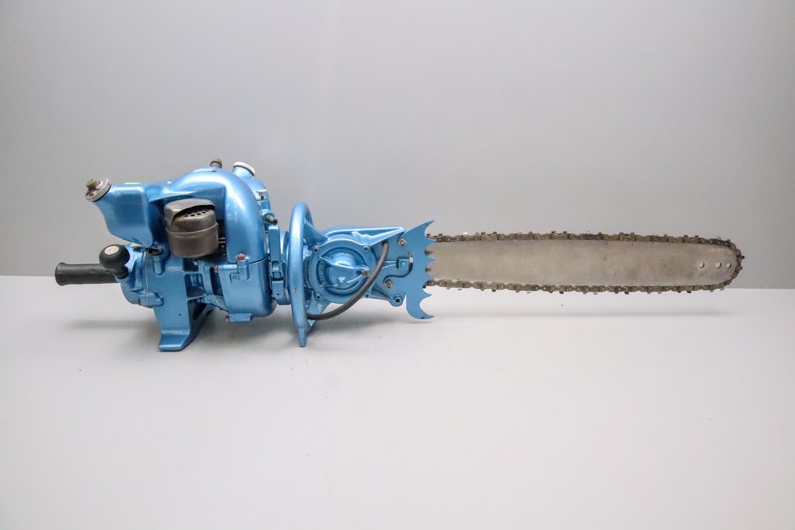 IEL Titan 40 Series Chainsaw
