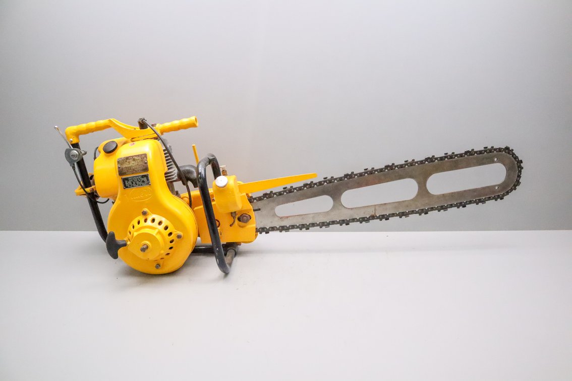 Teles Smith Ltd. Type U M 54 / 2 Chainsaw