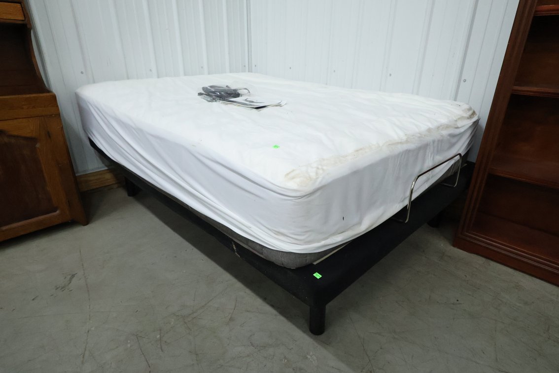 Queen Size Adjustable Bed