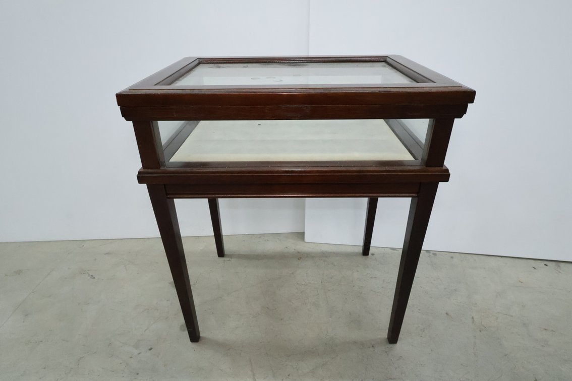 Display Side Table