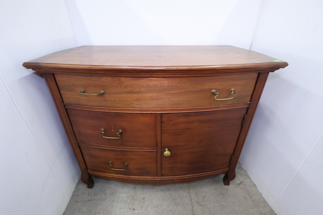 Vintage Wash Stand/Dresser