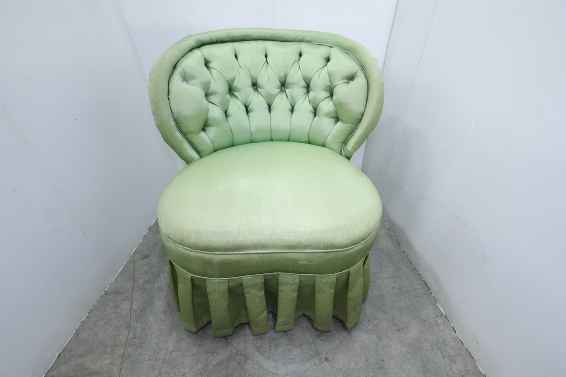 Vanity Slipper Chair