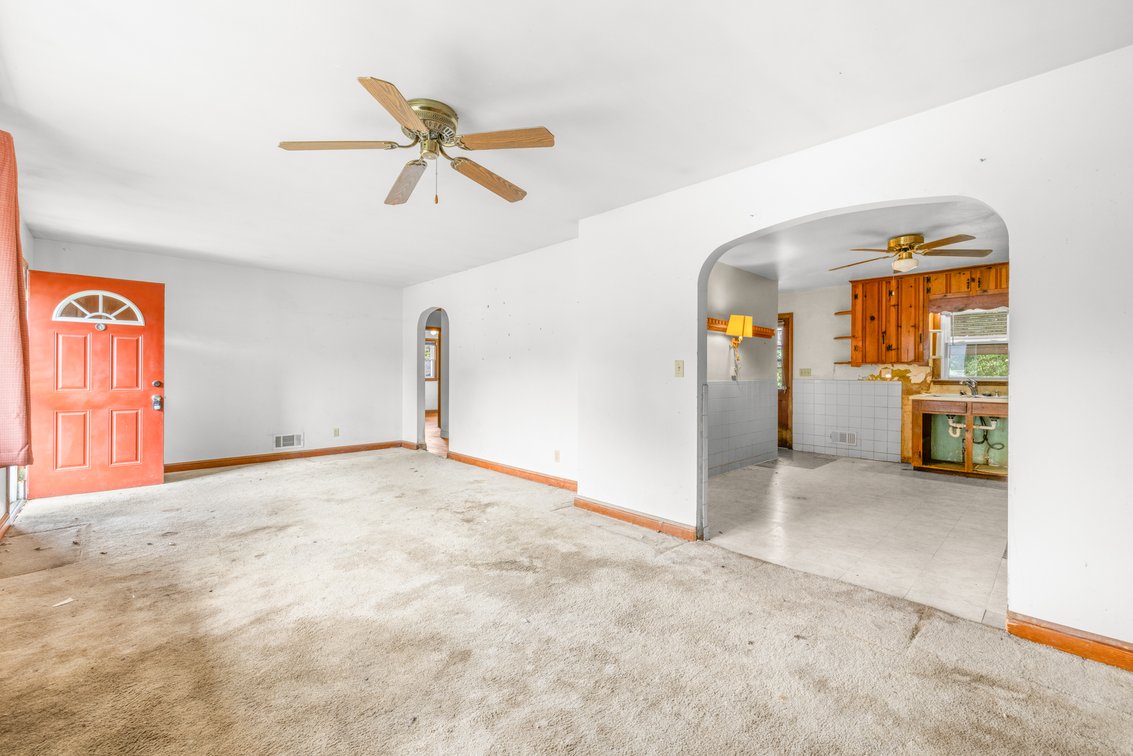 Image for 121 Greenwood Rd, Staunton Real Estate Auction