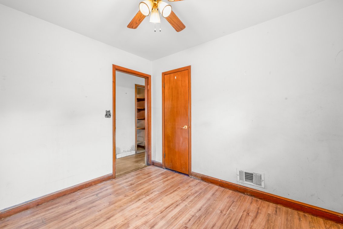 Image for 121 Greenwood Rd, Staunton Real Estate Auction