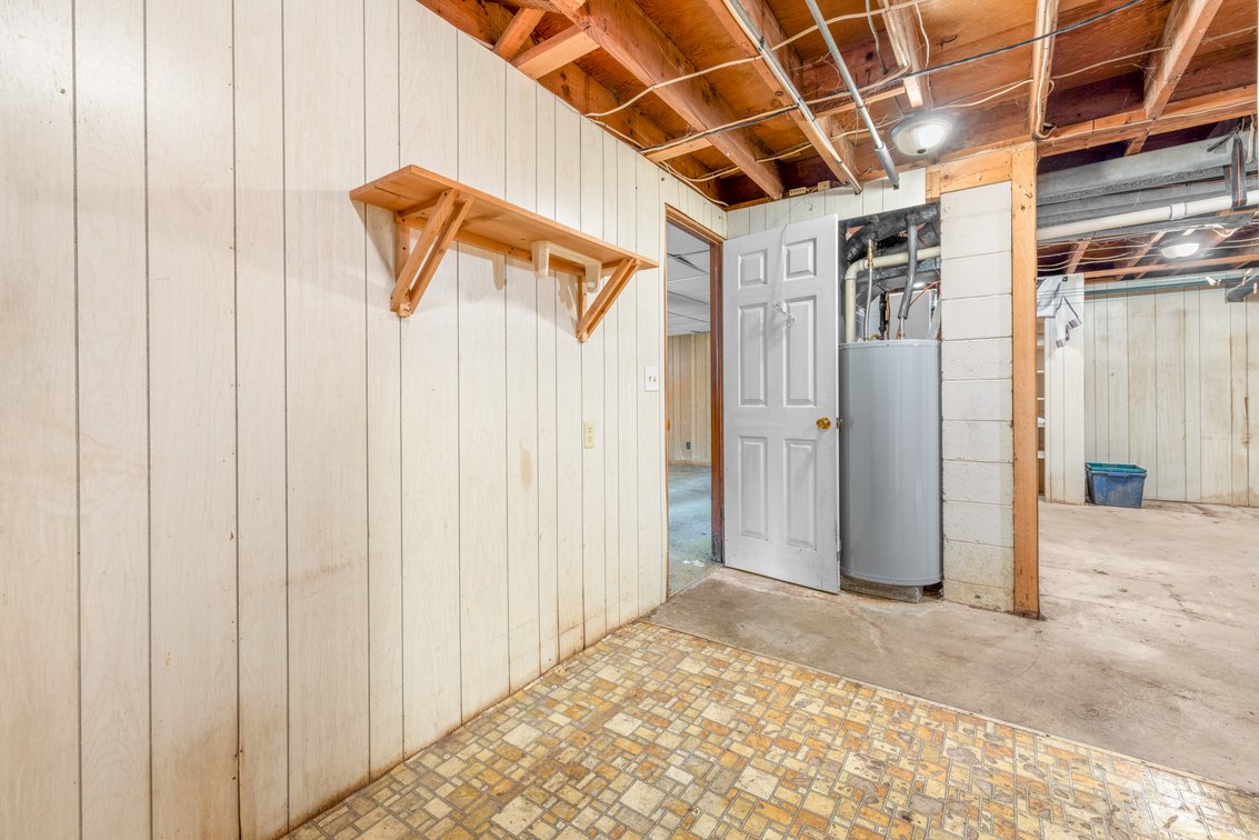 Image for 121 Greenwood Rd, Staunton Real Estate Auction