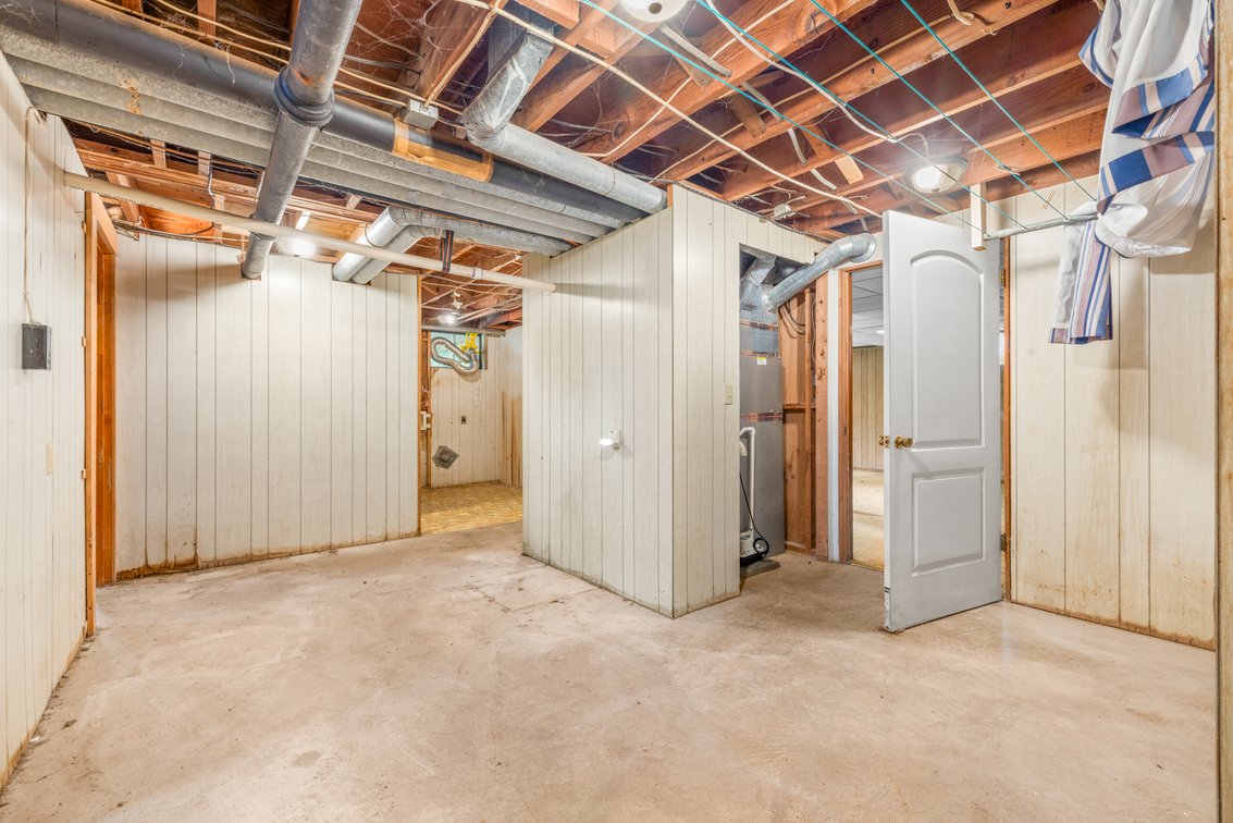 Image for 121 Greenwood Rd, Staunton Real Estate Auction
