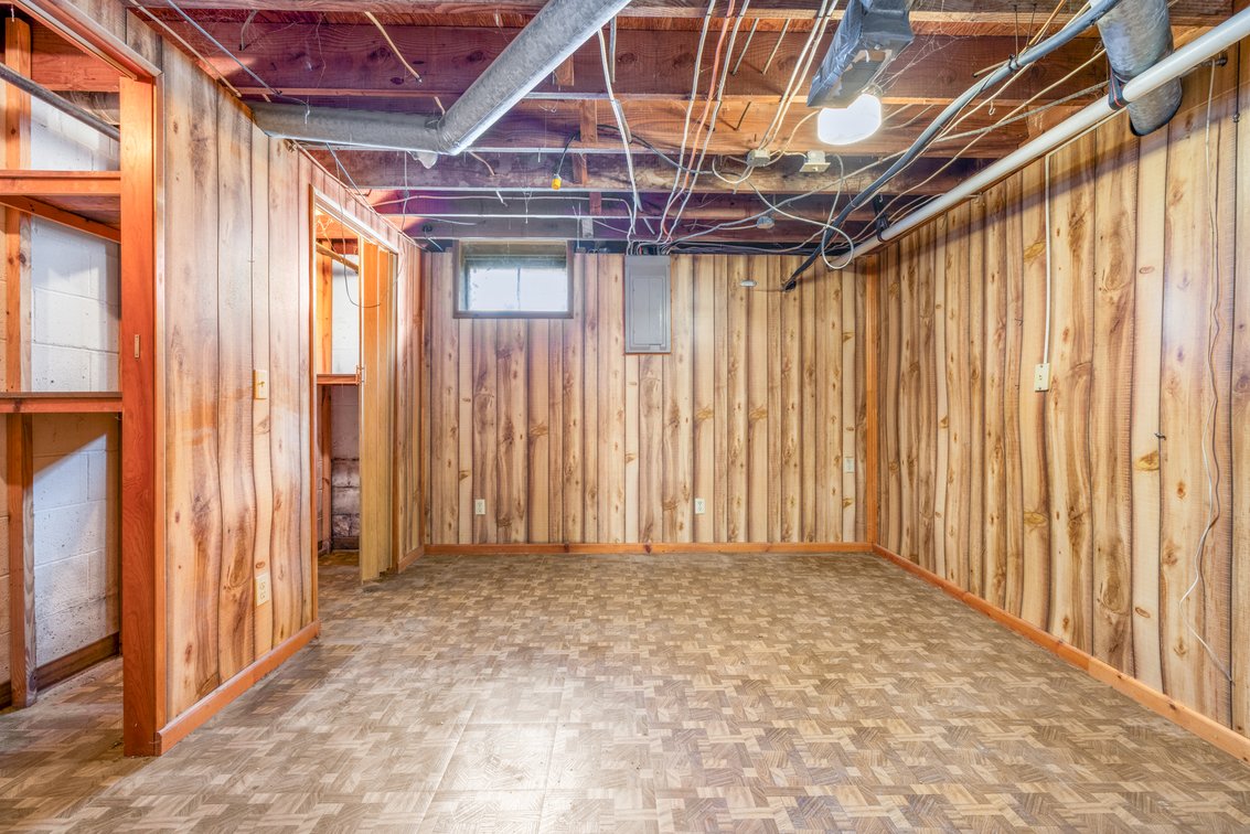 Image for 121 Greenwood Rd, Staunton Real Estate Auction