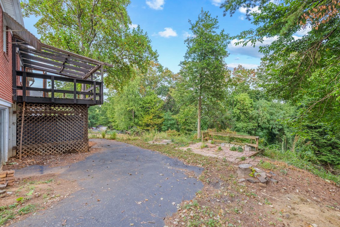 Image for 121 Greenwood Rd, Staunton Real Estate Auction