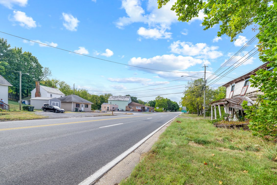 Image for 6551 Lee Jackson Hwy Real Estate Auction