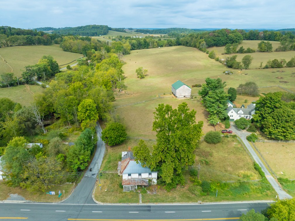 Image for 6551 Lee Jackson Hwy Real Estate Auction