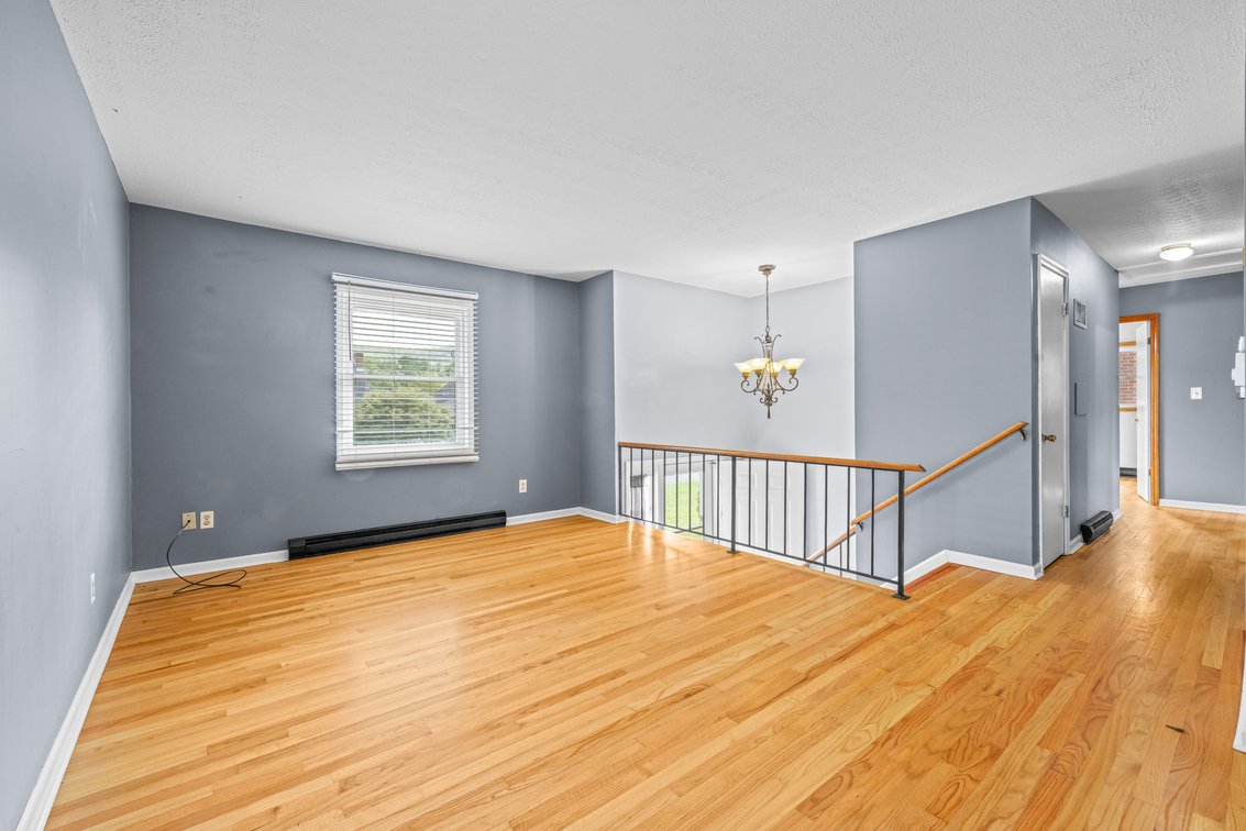Image for 833 Jefferson Ave, Waynesboro Real Estate Auction