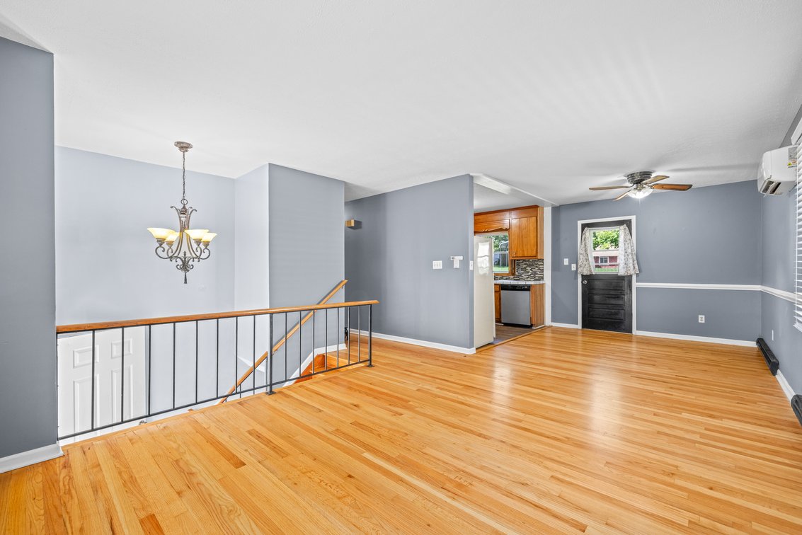 Image for 833 Jefferson Ave, Waynesboro Real Estate Auction