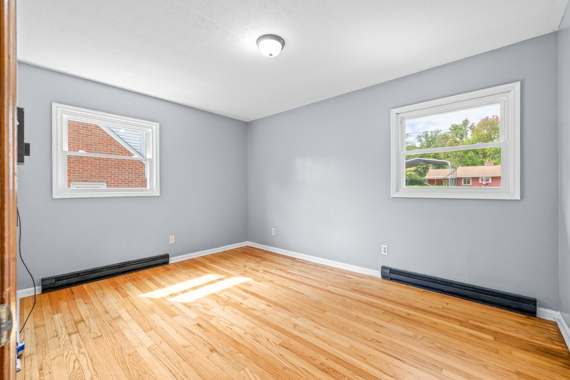 Image for 833 Jefferson Ave, Waynesboro Real Estate Auction