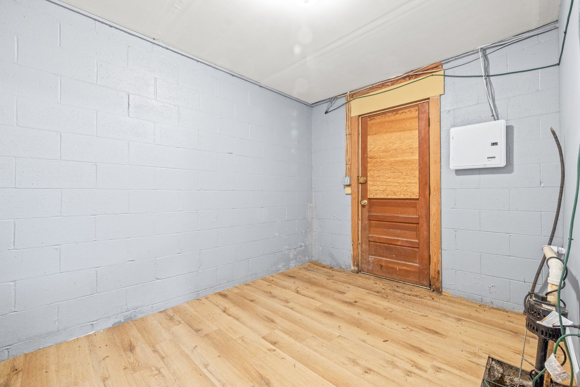Image for 833 Jefferson Ave, Waynesboro Real Estate Auction