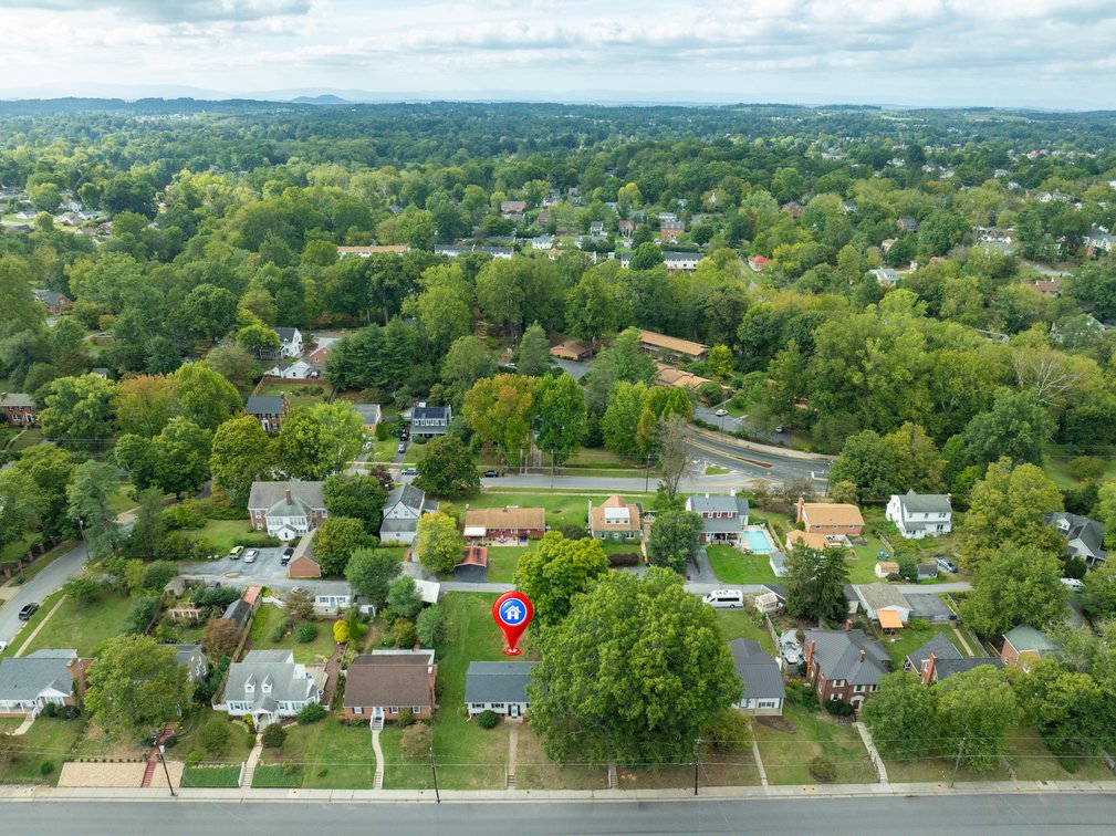 Image for 833 Jefferson Ave, Waynesboro Real Estate Auction