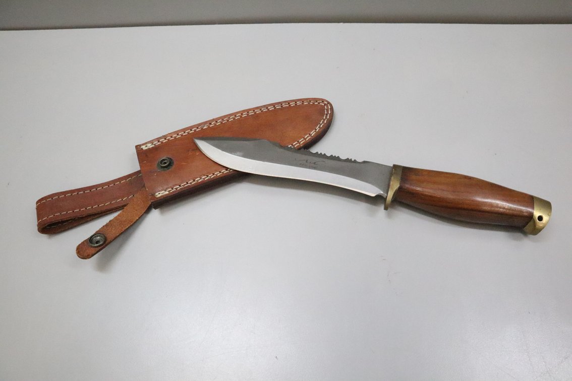Ash 440C Steel Fixed-Blade Knife with Leather Sheath