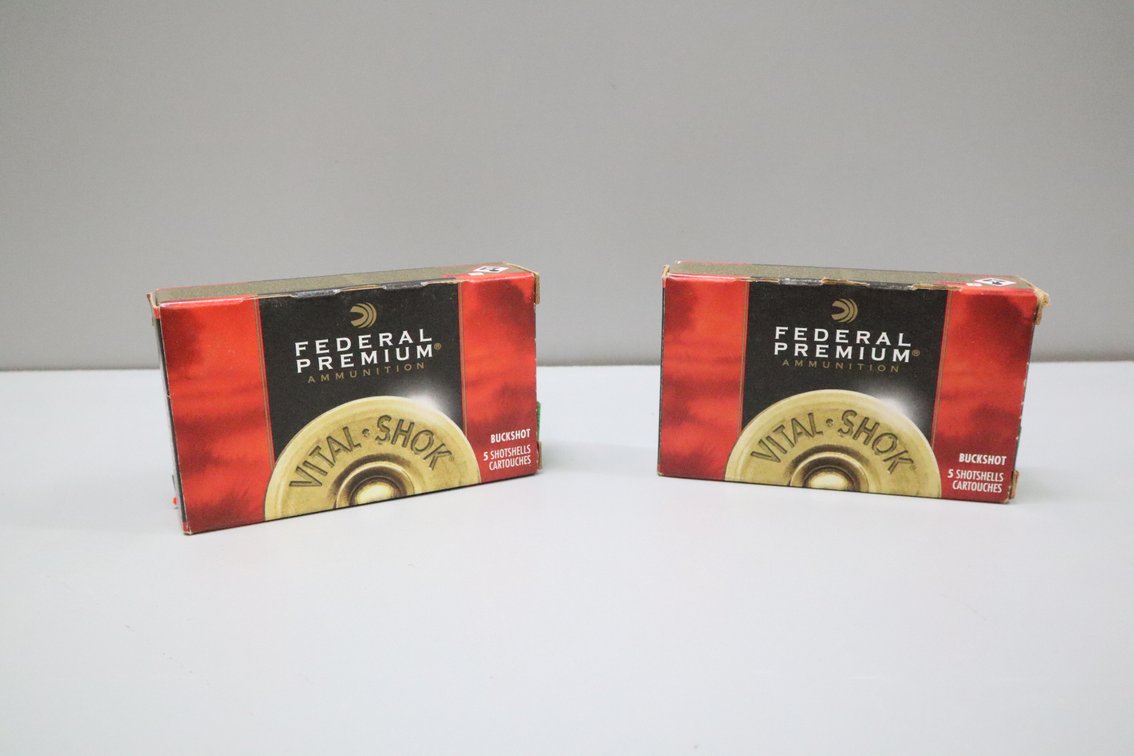 12 GA Federal Premium Vital-Shok 00 Buckshot Ammunition
